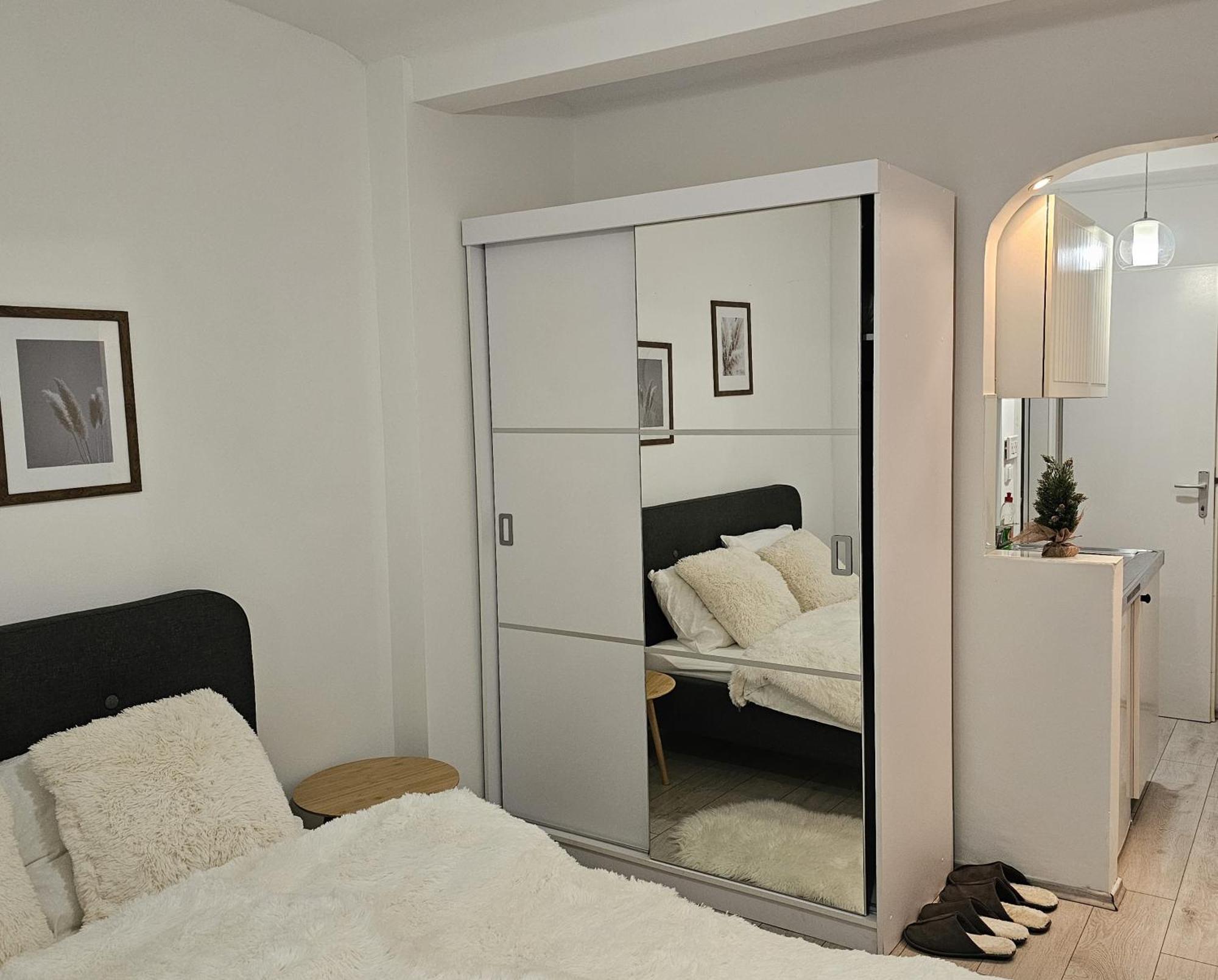 Studio Apartment Gigi Zagreb Buitenkant foto